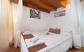 Emerald Dream House#Poiessa, Medieval Town